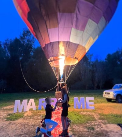 Romantic hot air balloon ride - Weekend